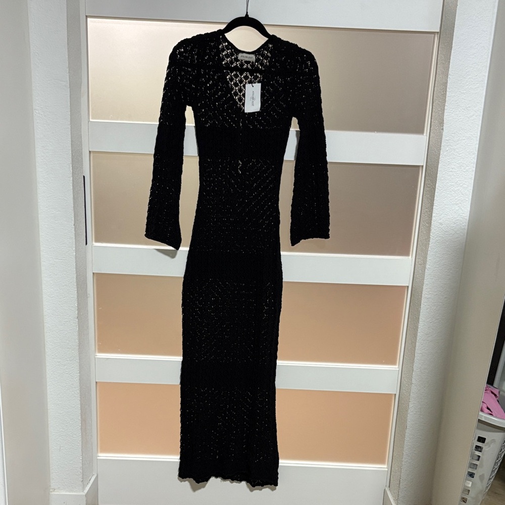 Chic Black Crochet Long Sleeve Dress